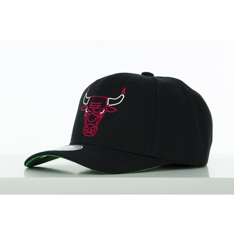 Czapka MITCHELL&NESS Chicago Bulls czarny