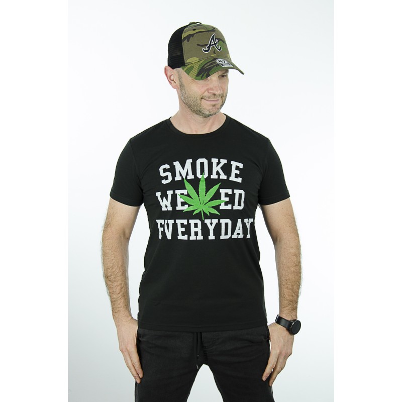 T-Shirt SMOKE WEED EVERYDAY...